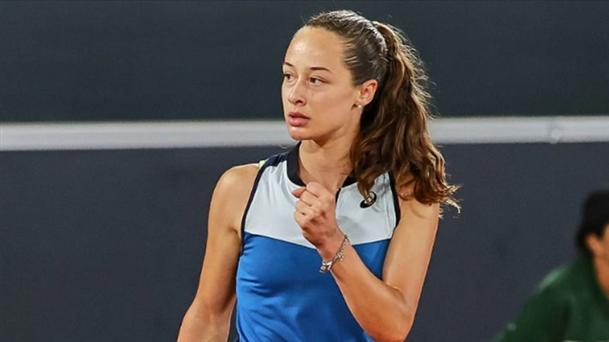 Wimbledon'da Tarih Yazan Zeynep Sönmez: Başarının ve Zarafetin Parlayan Yıldızı