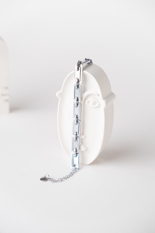 Jakarta Silver Color Tarnish Resistant Steel Chain Bracelet